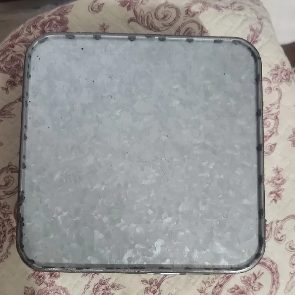 Galvanized Metal Picnic Napkin Caddy with Wooden Handle - Rustic Home Dining - Picture 2 of 7